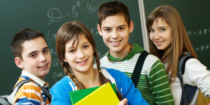中学留学の費用やおすすめ国(アメリカ、フィリピン、イギリスなど)の情報が満載!
