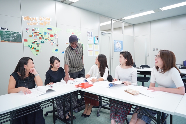 ウインテック留学センターインタビュー_利用者について