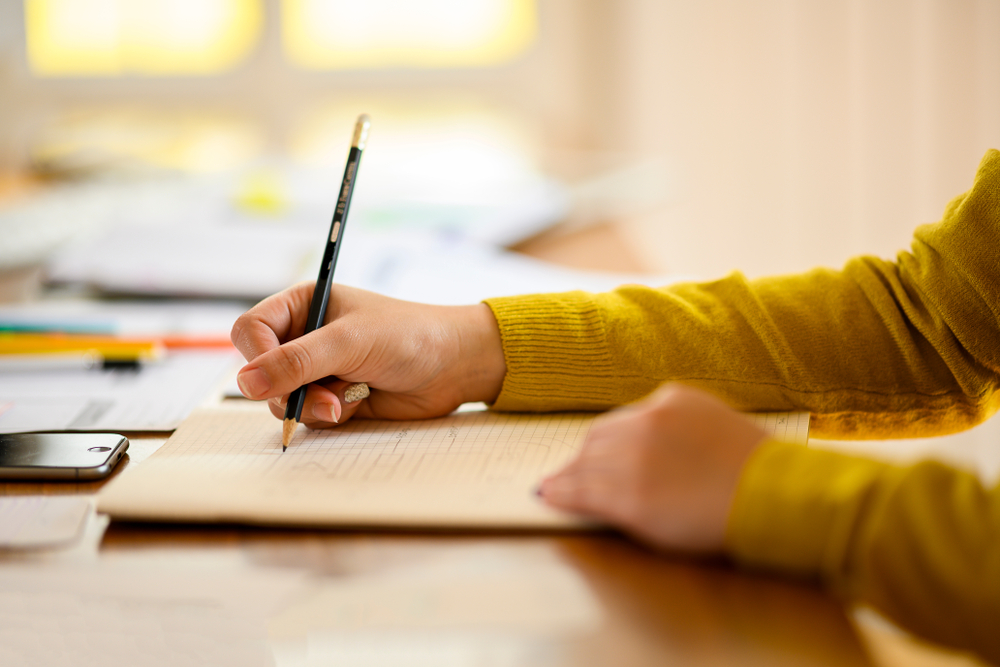 チェコワーキングホリデーの費用