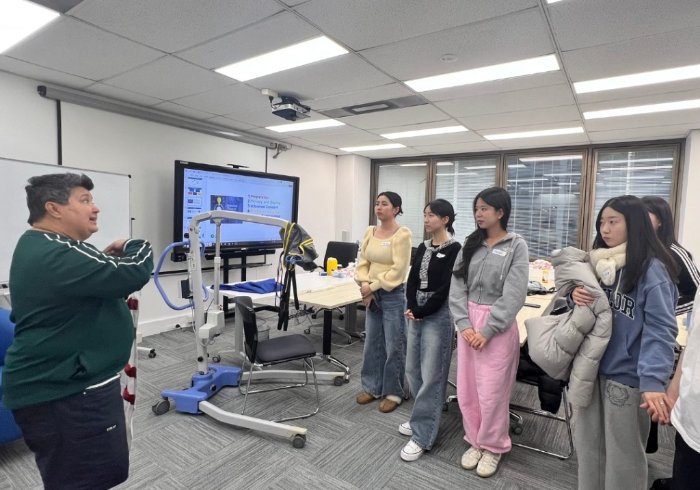 オーストラリアで学ぶ医療英語プログラム